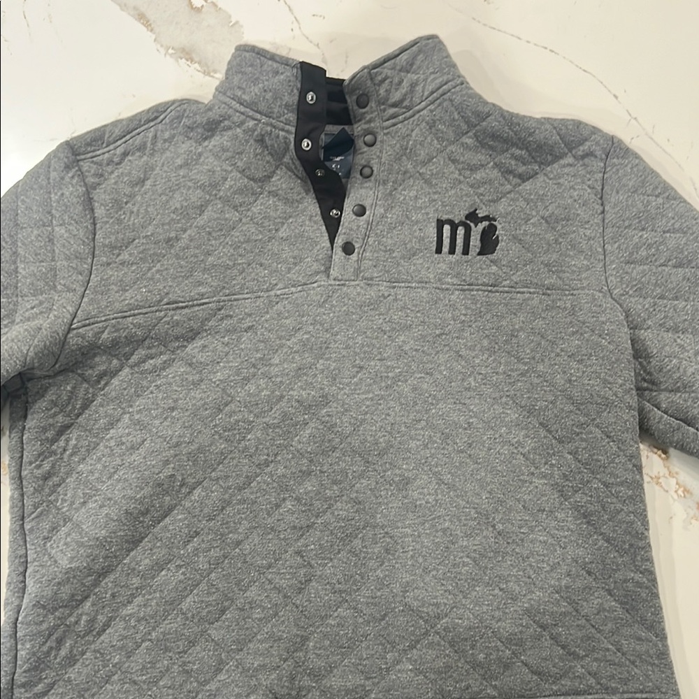 Gray Quilted Pullover with Michigan Logo XXL